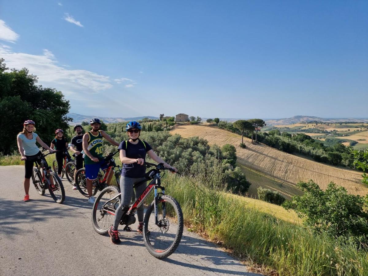 Agriturismo Essentia Dimora Rurale Larino Luaran gambar