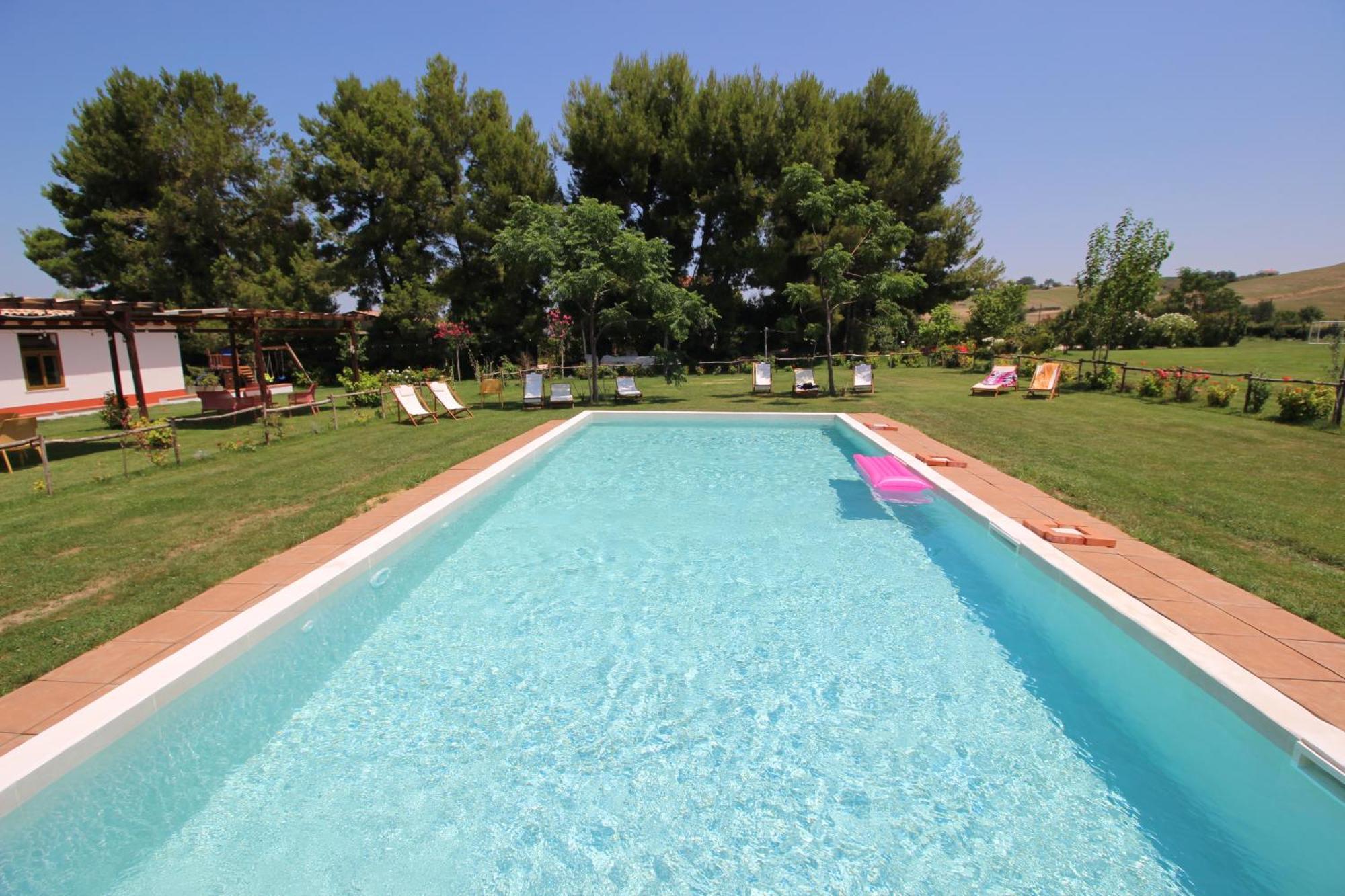 Agriturismo Essentia Dimora Rurale Larino Luaran gambar
